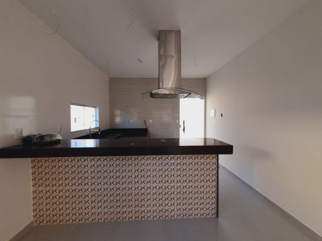 casa-coroa-vermelha-b17